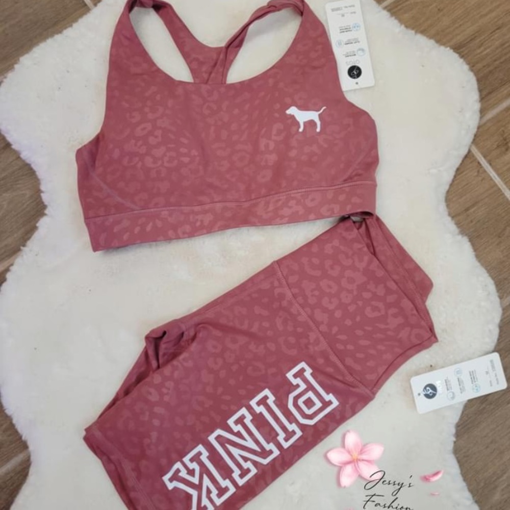 Leggings shorts with top